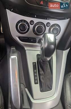 Седан Ford Focus 2013 в 