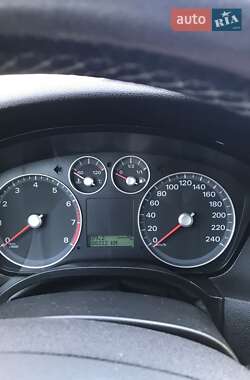 Універсал Ford Focus 2005 в 