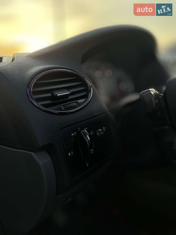 Кабріолет Ford Focus 2007 в Вінниці