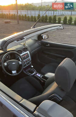 Кабриолет Ford Focus 2007 в 