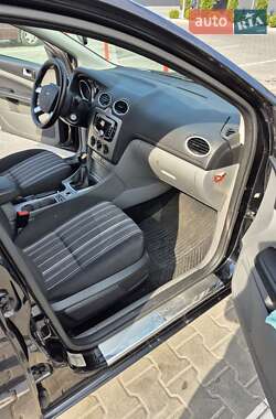 Хетчбек Ford Focus 2009 в 