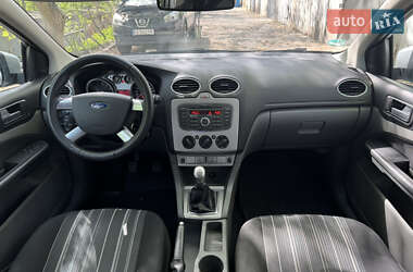 Универсал Ford Focus 2010 в 