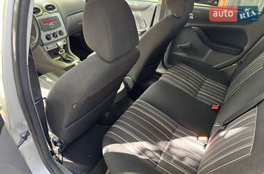 Универсал Ford Focus 2010 в 