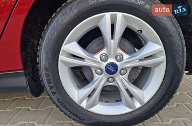 Седан Ford Focus 2013 в 