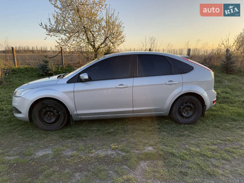 Хэтчбек Ford Focus 2008 в Виннице