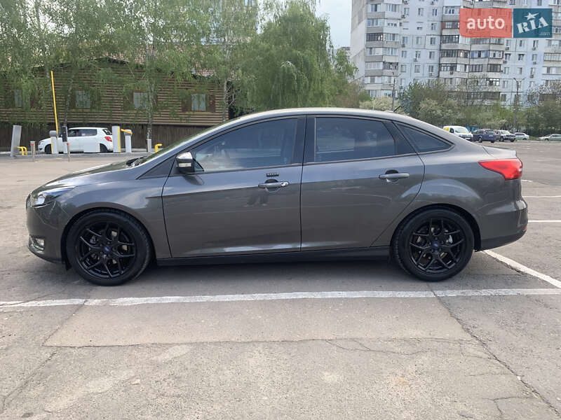 Седан Ford Focus 2016 в Одессе