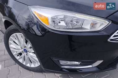Седан Ford Focus 2017 в 