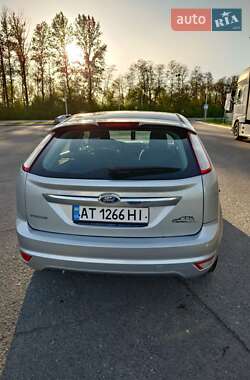 Хэтчбек Ford Focus 2009 в 