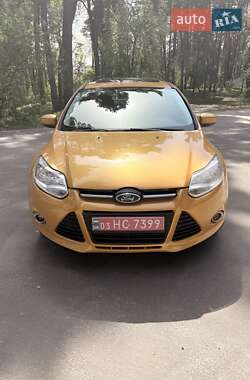 Седан Ford Focus 2012 в 