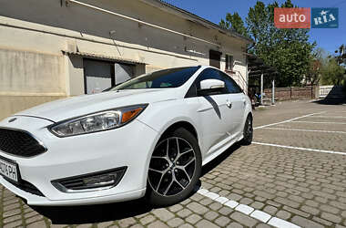 Седан Ford Focus 2015 в 