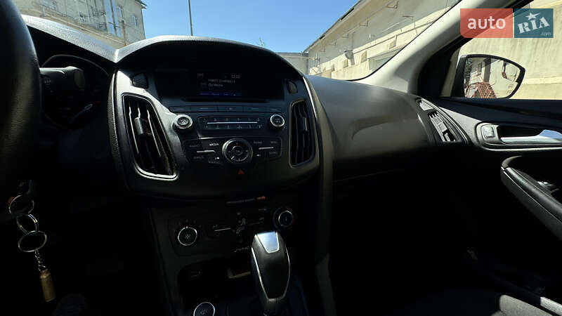 Седан Ford Focus 2015 в Львове