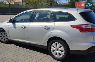 Универсал Ford Focus 2012 в 
