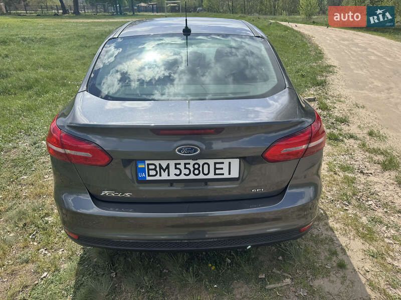 Седан Ford Focus 2017 в Сумах
