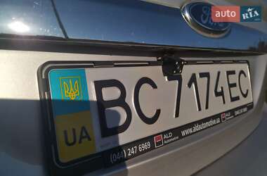 Хэтчбек Ford Focus 2008 в 
