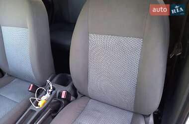 Хэтчбек Ford Focus 2007 в 