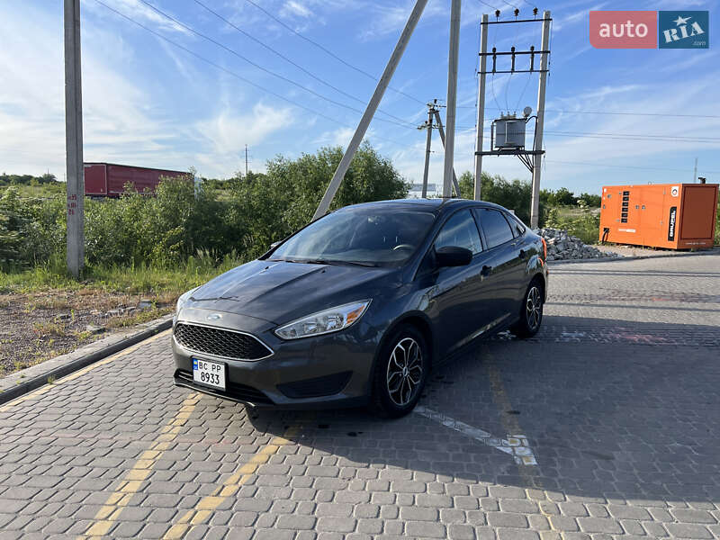 Седан Ford Focus 2017 в 