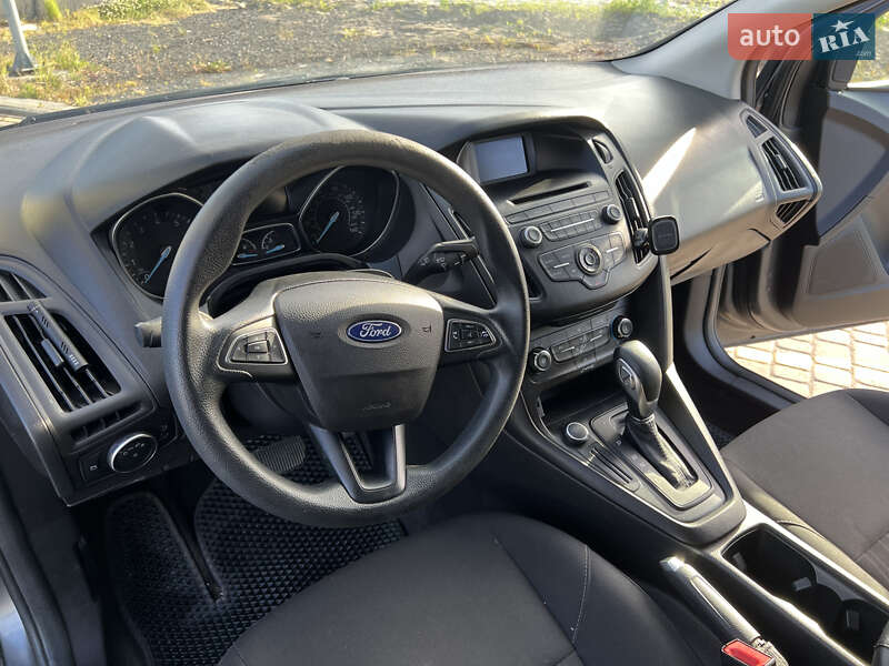 Седан Ford Focus 2017 в Львове