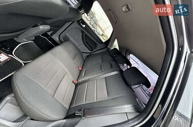 Хэтчбек Ford Focus 2010 в 