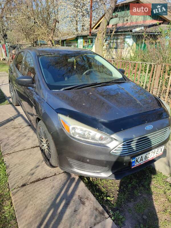 Седан Ford Focus 2017 в Киеве