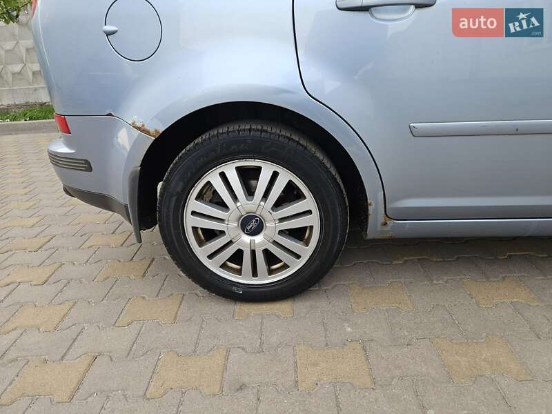 Универсал Ford Focus 2004 в Киеве фото 8 Универсал Ford Focus 2004 в Киеве