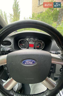 Седан Ford Focus 2009 в 