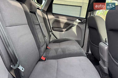 Универсал Ford Focus 2010 в 