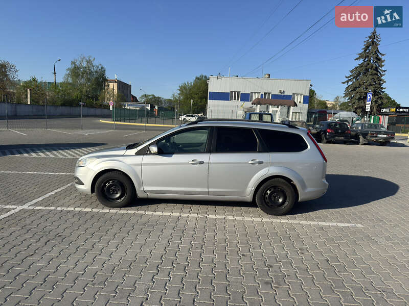 Универсал Ford Focus 2009 в Черновцах