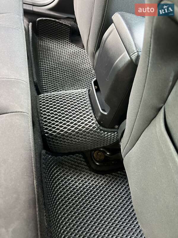 Седан Ford Focus 2015 в Красилове