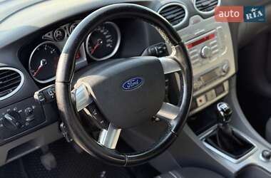 Седан Ford Focus 2008 в 