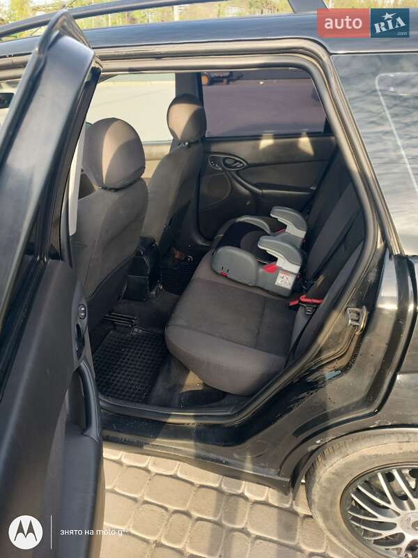 Універсал Ford Focus 2002 в Шептицькому