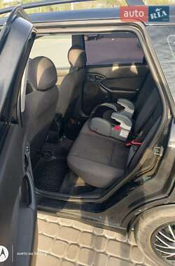 Універсал Ford Focus 2002 в 
