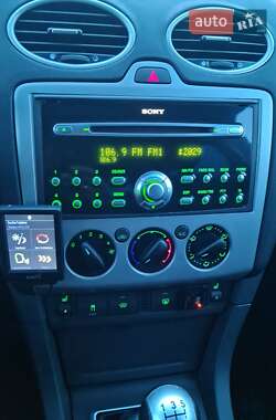Универсал Ford Focus 2005 в 