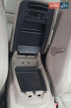 Хэтчбек Ford Focus 2013 в 