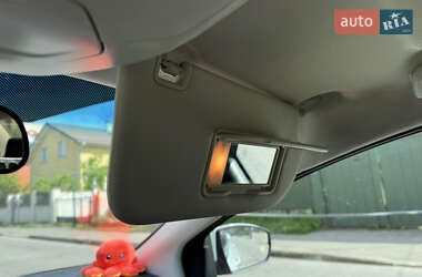 Седан Ford Focus 2014 в 