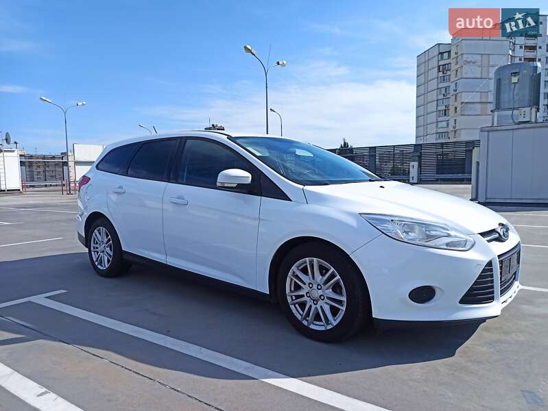 Универсал Ford Focus 2012 в Киеве фото 4 Универсал Ford Focus 2012 в Киеве