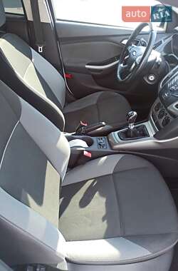 Универсал Ford Focus 2012 в 