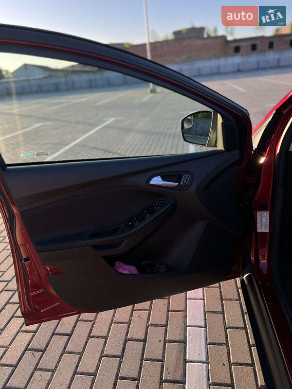 Седан Ford Focus 2016 в Тернополе