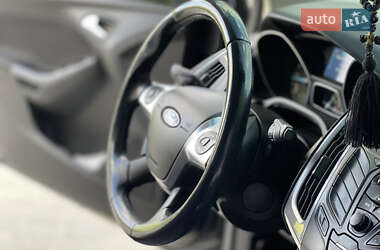 Универсал Ford Focus 2013 в 