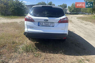 Универсал Ford Focus 2013 в 