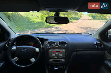 Седан Ford Focus 2008 в 
