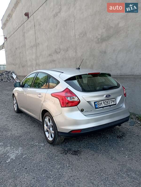 Хэтчбек Ford Focus 2013 в Одессе