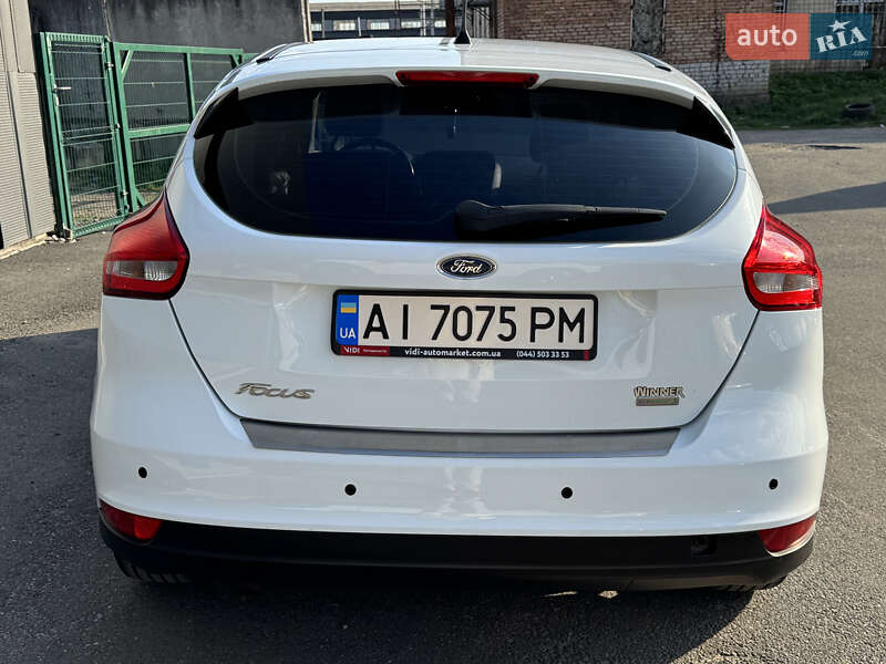 Хэтчбек Ford Focus 2016 в Борисполе