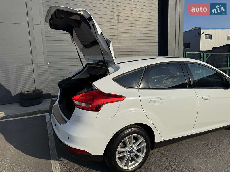 Хэтчбек Ford Focus 2016 в Борисполе