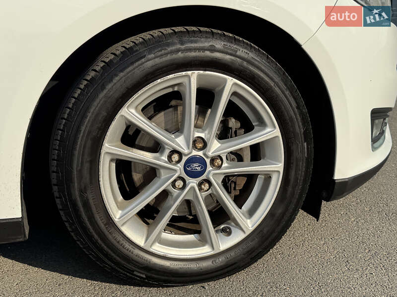 Хэтчбек Ford Focus 2016 в Борисполе