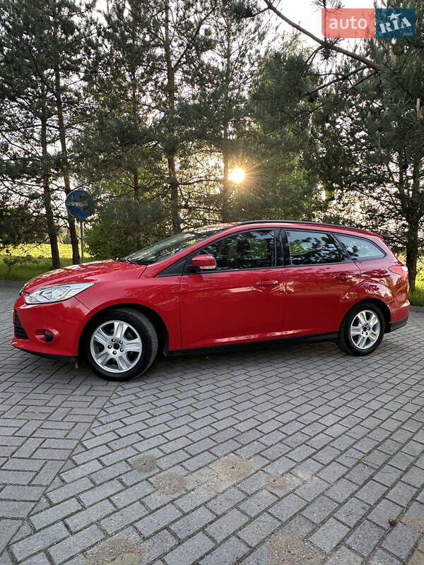 Ford Focus 2011