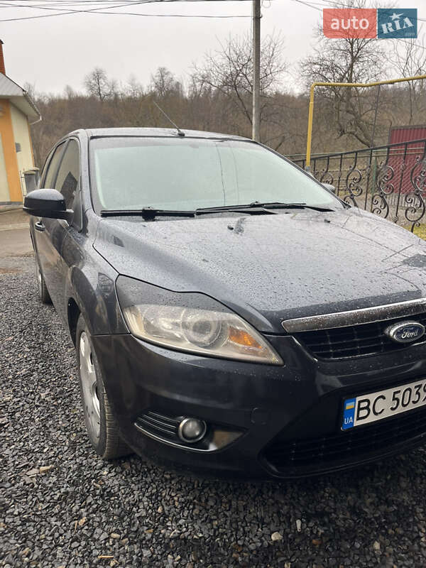 Універсал Ford Focus 2010 в Сваляві