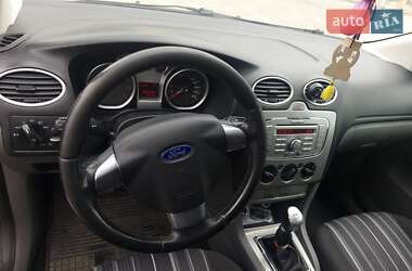 Хэтчбек Ford Focus 2008 в 