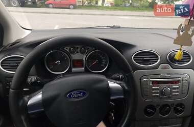 Хэтчбек Ford Focus 2008 в 