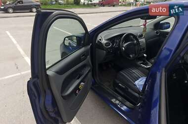 Хэтчбек Ford Focus 2008 в 