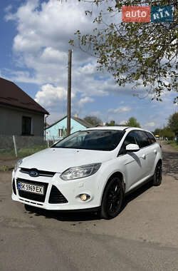Універсал Ford Focus 2011 в 